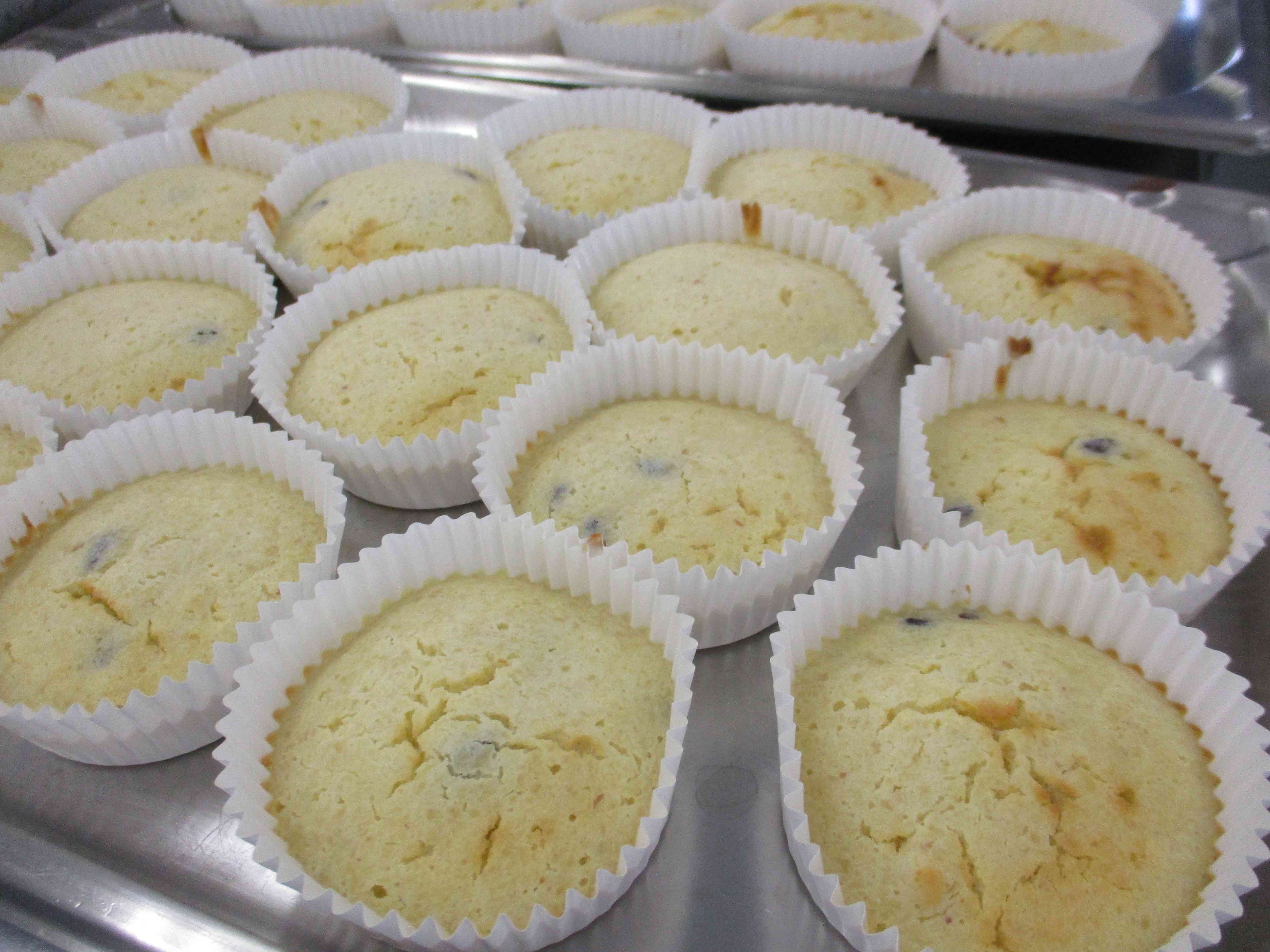 ⑤和風ケーキ　オーブンで焼いたらできあがり